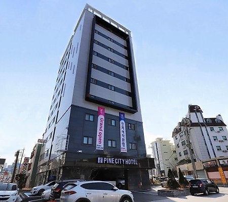 カンヌン パイン シティ ホテル 江陵市 エクステリア 写真